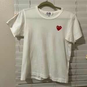 Comme des Garçons play womens tshirt